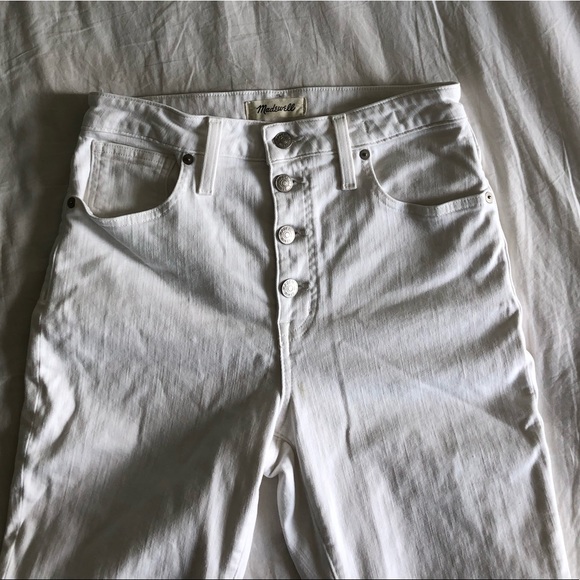 Madewell curvy high-rise skinn crop jeans in pure white: button-front edition 28 - Picture 4 of 8